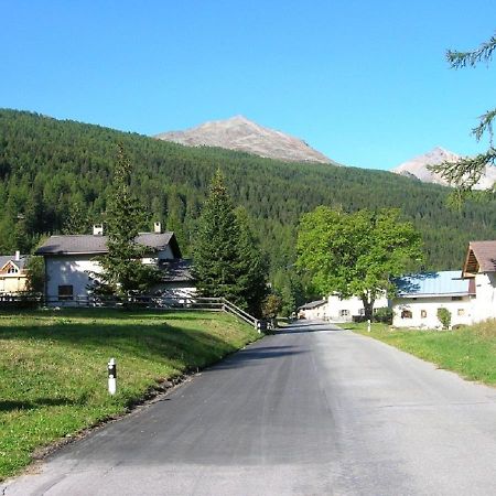 Ferienwohnung Fuldera Daint chasa Zanoli Whg im zweiten Stock Exterior foto